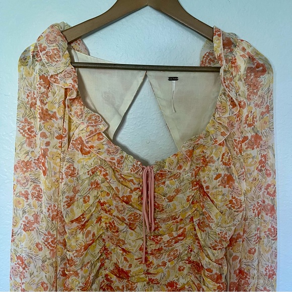 Free People NWT Mabel Ruched Print Blouse Size Large - Picture 6 of 14